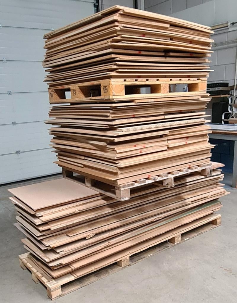 Flinke partij MDF platen tot 18mm., Doe-het-zelf en Verbouw, Hout en Planken, Plank, Overige houtsoorten, Minder dan 200 cm, Minder dan 25 mm