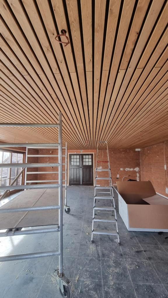 Grenen wandbekleding/plafondbekleding 17x70x4200mm -Op=Op, Tuin en Terras, Palen, Balken en Planken, Nieuw, Planken, 250 cm of meer