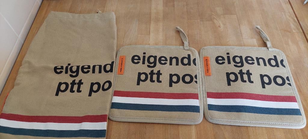 Ptt post 2 pannen lappen en 1 kleine postzak nieuw, Huis en Inrichting, Ophalen of Verzenden, Nieuw