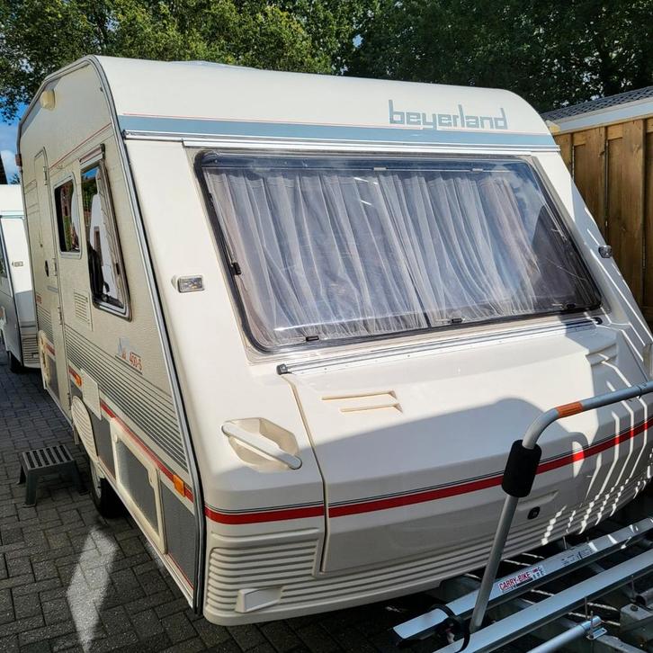 Beijerland Sprinter 400-S 1998 + z.g.a.n Voortent & Luifel, Caravans en Kamperen, Caravans, Particulier, tot en met 4, 750 - 1000 kg