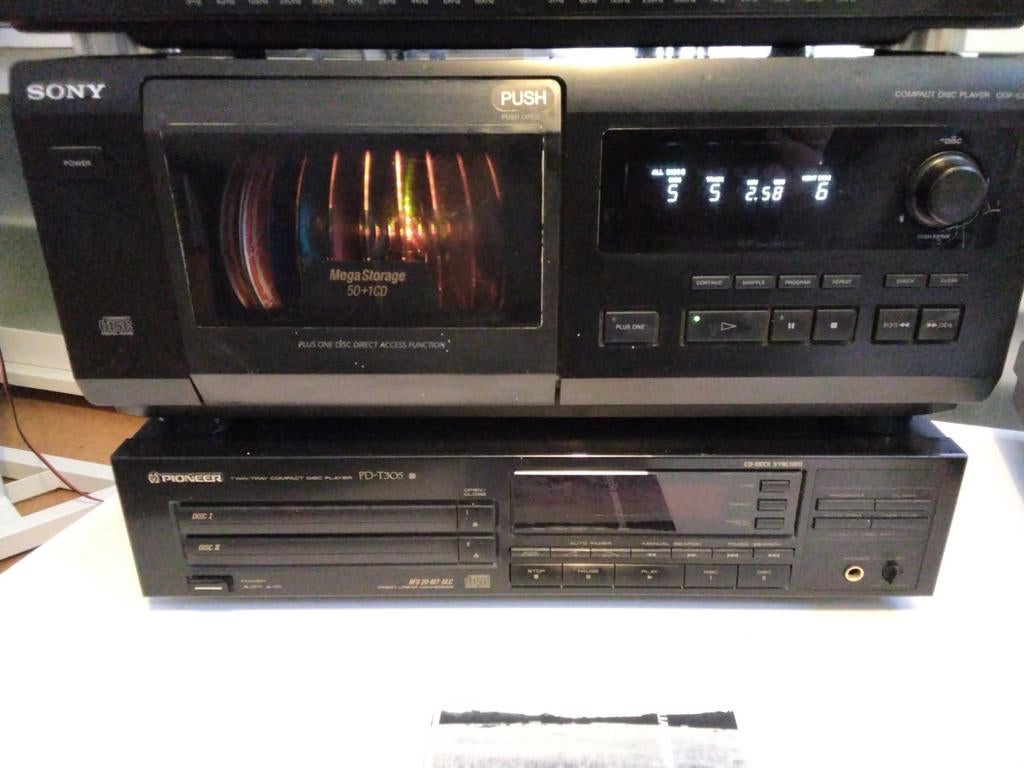 Sony cd wisselaar 50 cds deCDP-571 UNIEK (ZONDER CDS)werkent, Audio, Tv en Foto, Cd-spelers, Ophalen, Zo goed als nieuw, Sony