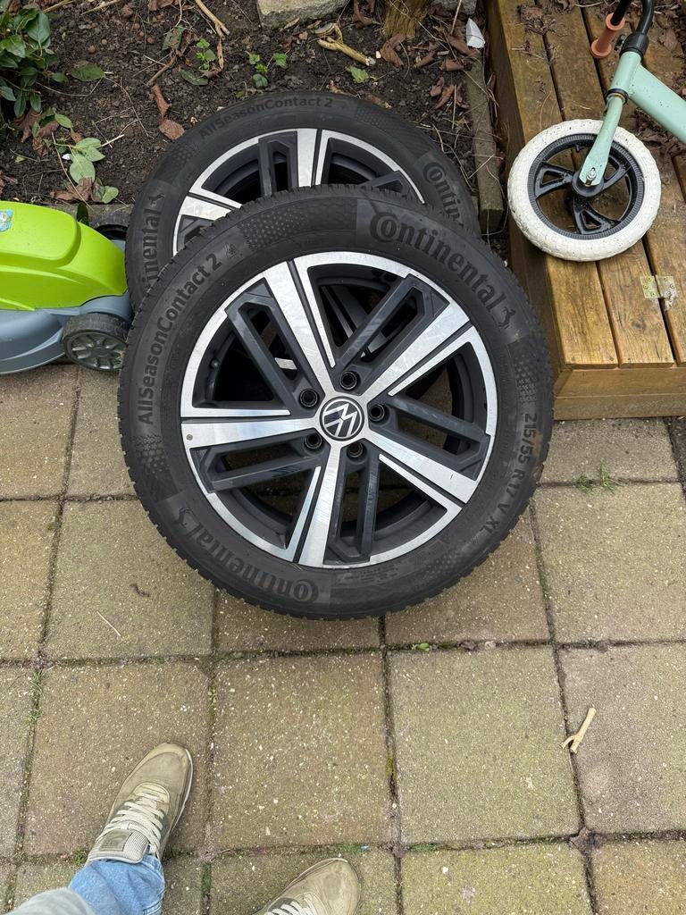 Orginelen volkswagen caddy 2022 velgen 17inch, Auto-onderdelen, Banden en Velgen, Ophalen, Bestelwagen, Velg(en), 17 inch