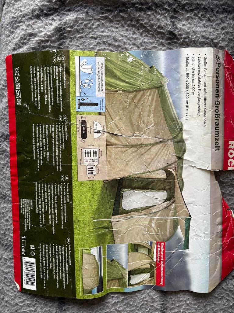 Ruime 8-persoons tent - Rocktrail -Ideaal voor kamperen, Caravans en Kamperen, Ophalen, Gebruikt, Tot en met 3