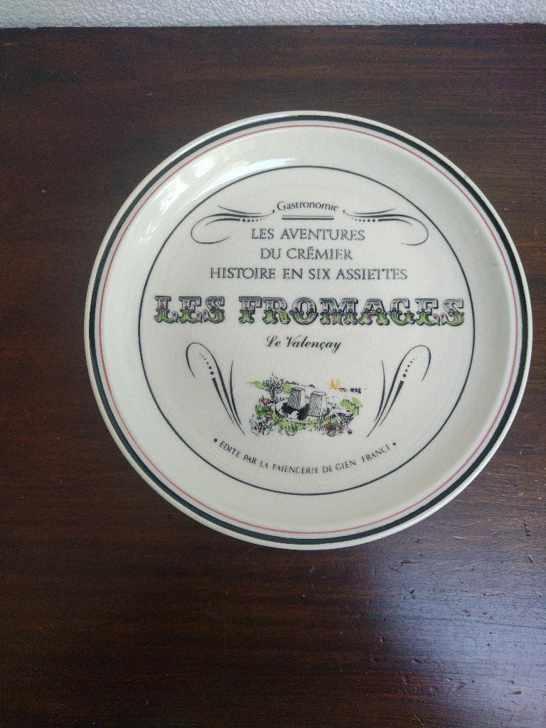 Bordjes van het Franse merk Gien, Gebruikt, Ophalen of Verzenden, Bord(en), Overige stijlen