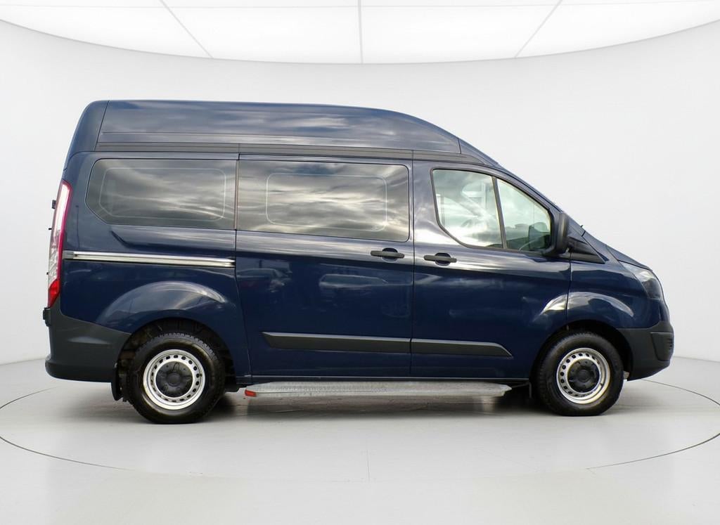 Ford Transit Custom 310 2.2 TDCI L1H2 Ambiente DC Rolstoelbu, Auto's, Bestelauto's, Voorwielaandrijving, Euro 5, 4 cilinders, 14 km/l