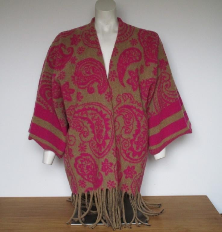 Nr.154: Leuke cape jas trui vest Zo goed als nieuw 1 Maat., Ophalen of Verzenden, Nieuw, Maat 38/40 (M), Overige kleuren