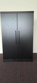 Zwart opbergkastje met 2 deuren en 3 planken, Huis en Inrichting, Kasten | Overige, Ophalen, Zo goed als nieuw