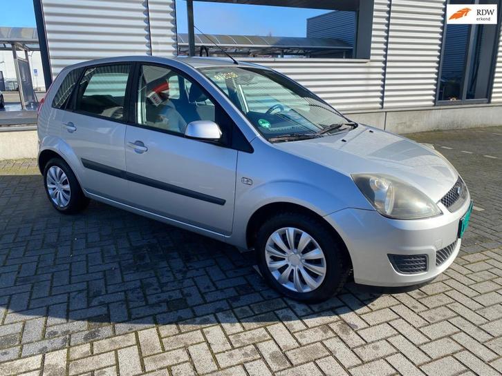 Ford Fiesta 1.4-16V Ambiente airco onderhoudsboekjes 5 deurs, Auto's, Ford, Bedrijf, Te koop, Fiësta, ABS, Airbags, Airconditioning