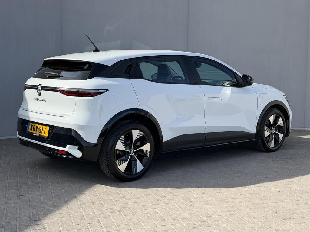 Renault Megane E-Tech EV40 Boost Charge Equilibre / Dealer O, Stof, Gebruikt, 300 km, Wit