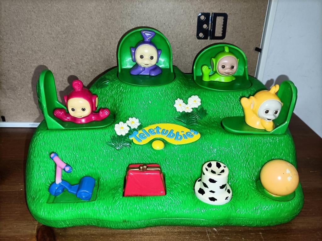 Teletubbies pop up. Draaien en drukken, Ophalen of Verzenden, Zo goed als nieuw