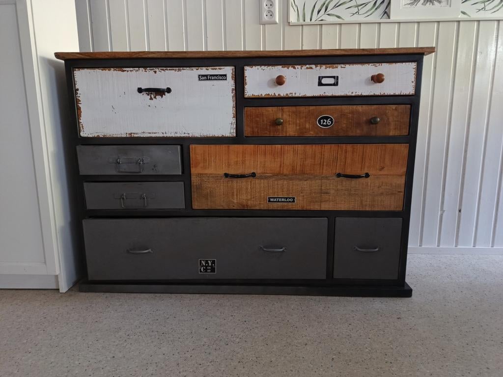 Industrieel dressoir / ladenkast/ commode, Ophalen, Zo goed als nieuw, 25 tot 50 cm, 100 tot 150 cm