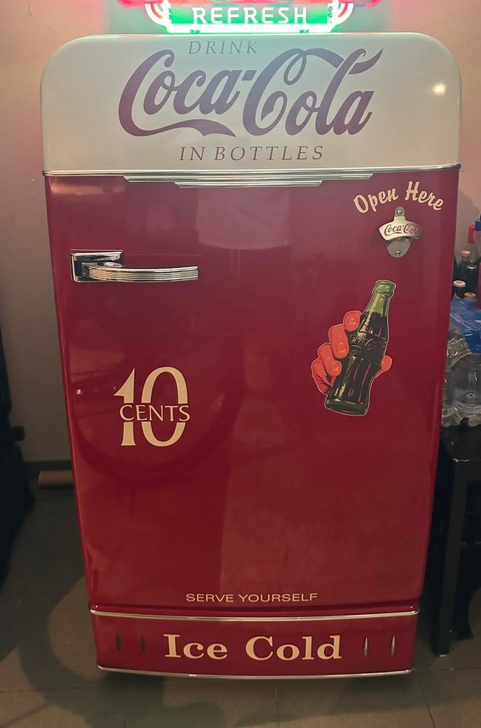 Retro Coca-Cola koelkast met vriesvak, Witgoed en Apparatuur, Koelkasten en IJskasten, Ophalen, 120 tot 140 cm, 200 liter of meer