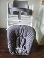 Stokke Tripp Trapp met babyset en newborn set, Kinderen en Baby's, Kinderstoelen, Ophalen, Zo goed als nieuw, Meegroeistoel