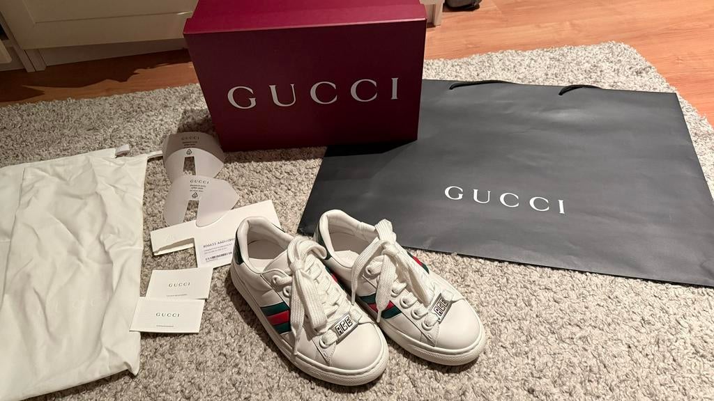 Nieuw Gucci schoenen maat 38, Ophalen of Verzenden, Zo goed als nieuw, Zwart, Sneakers of Gympen