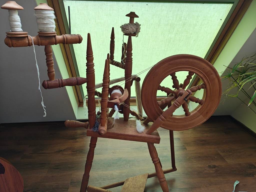 Mooi en functioneel spinnewiel, Ophalen of Verzenden, Gebruikt, Spinnewiel