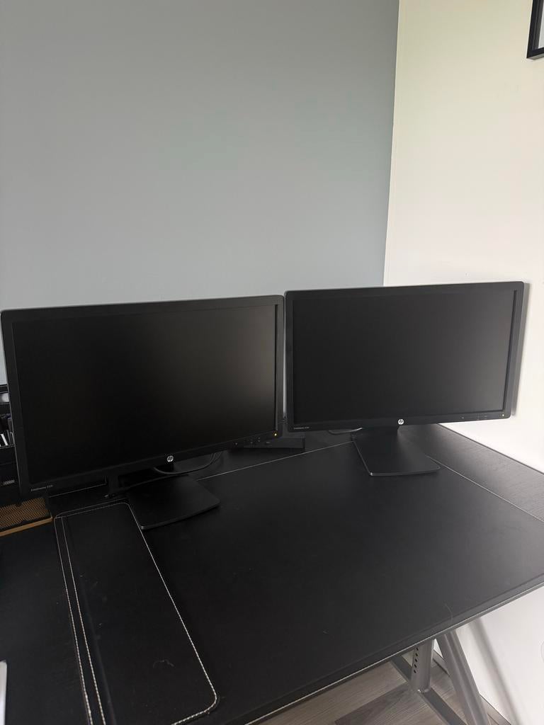 2x HP EliteDisplay E231 monitor 23 inch, Computers en Software, Gebruikt, IPS, Kantelbaar, Full HD