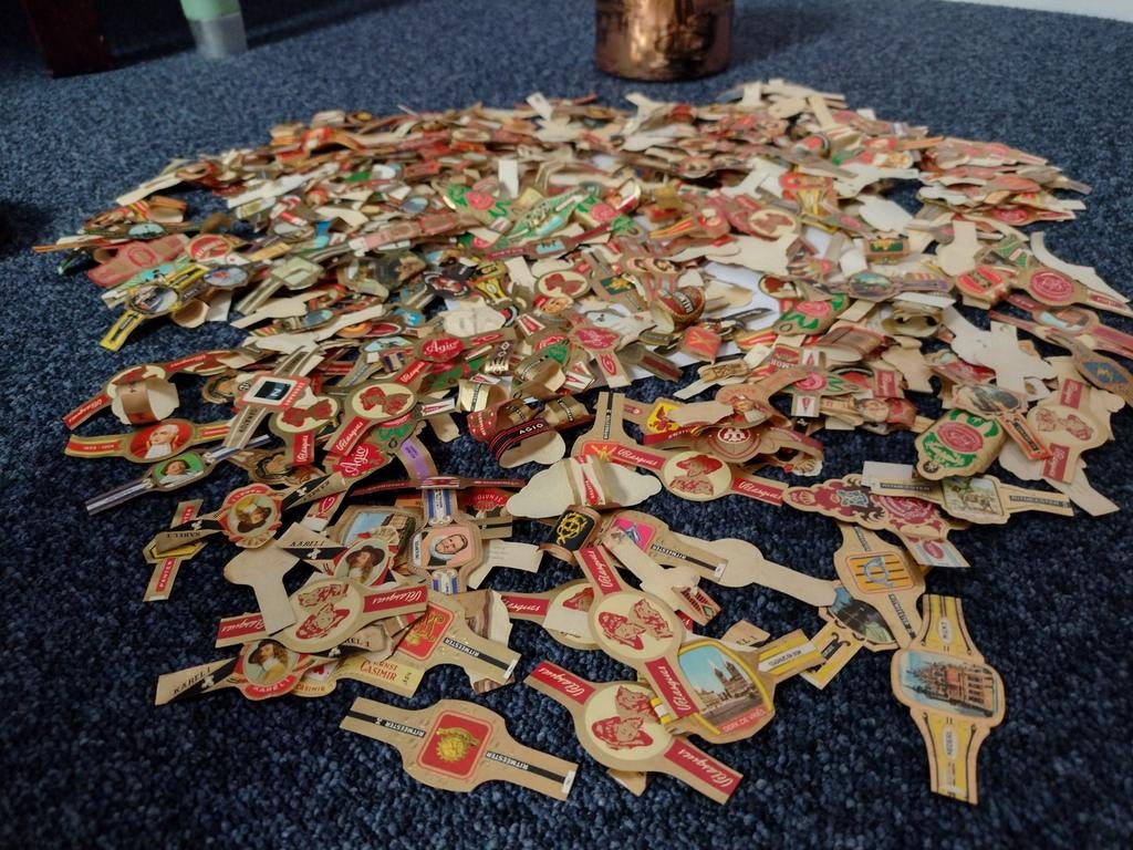 Verzameling sigarenbandjes, Ophalen, Gebruikt