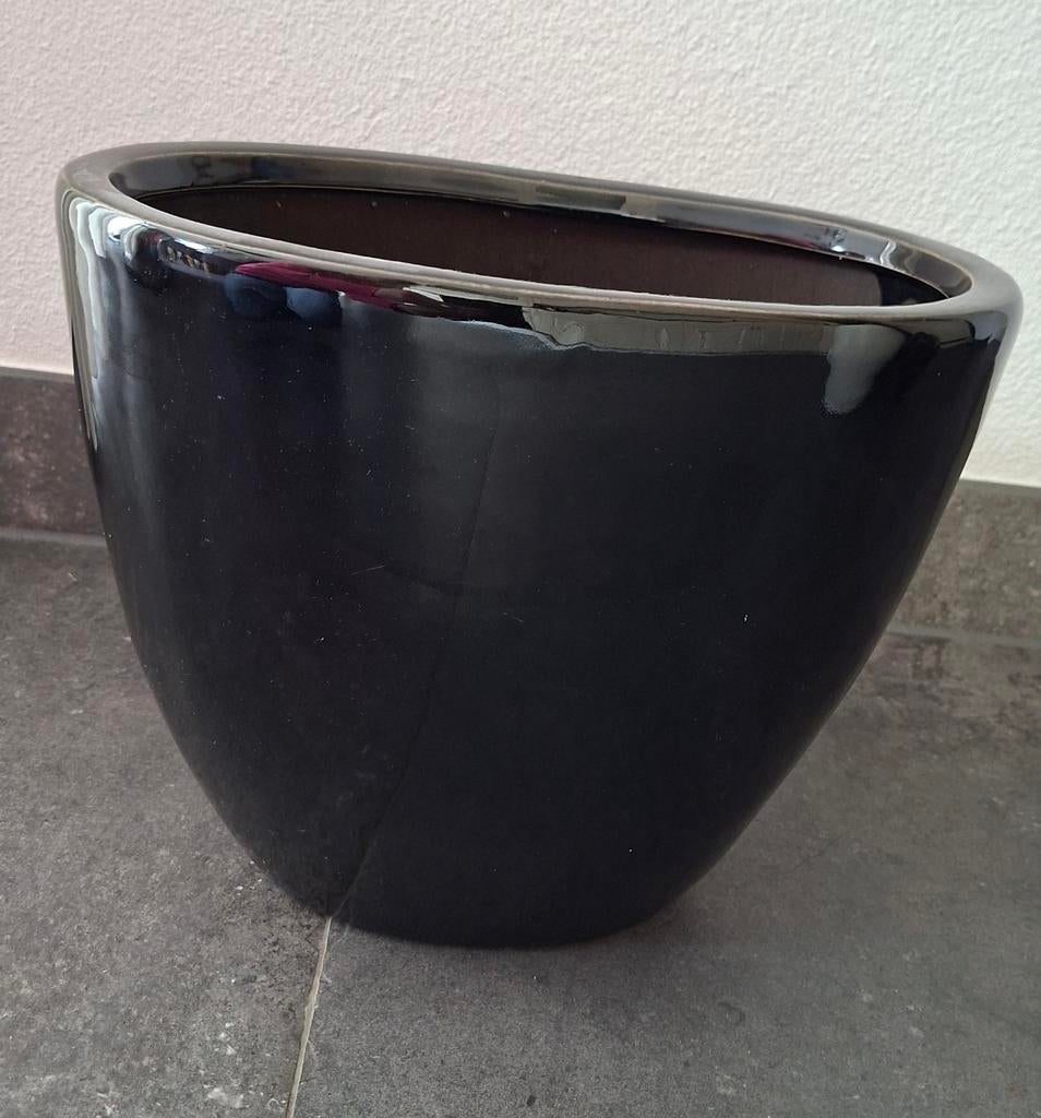 Zwarte ovale bloempot, Ophalen, Overige vormen, Aardewerk, Minder dan 40 cm
