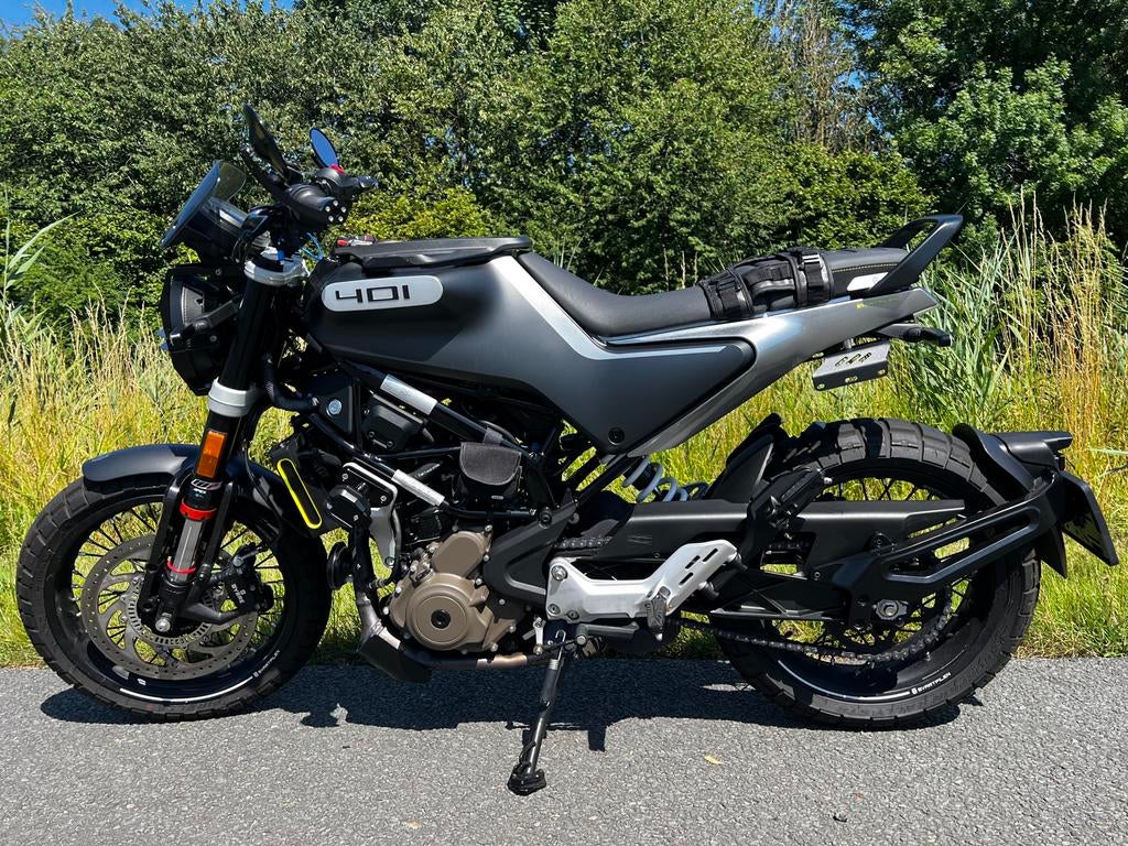 Husqvarna Svartpilen 401, Motoren, 390 cc, Particulier, Sportuitlaat, Handgeschakeld