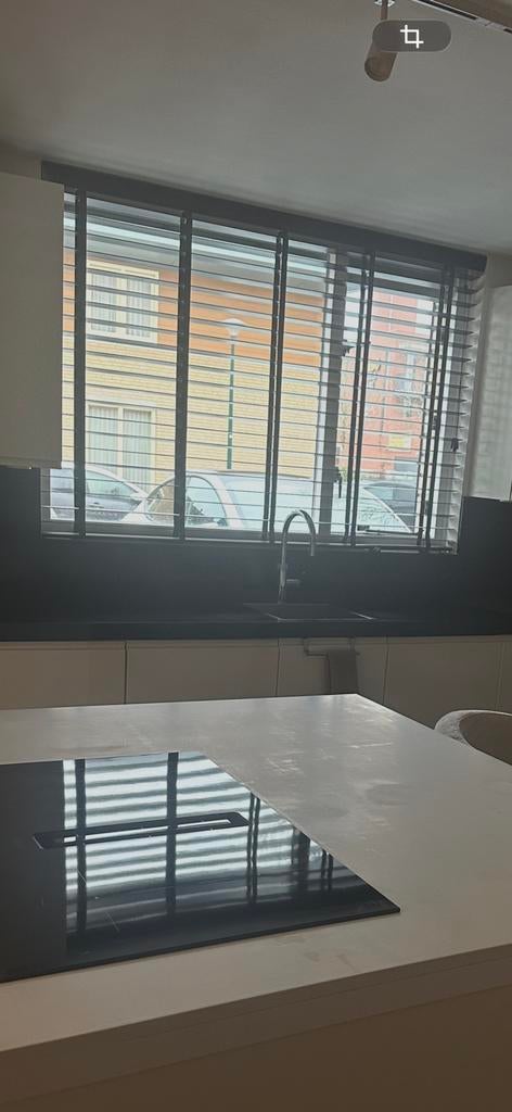 Houten jaloezien en plisse, Ophalen, Gebruikt, Zwart, 150 tot 200 cm