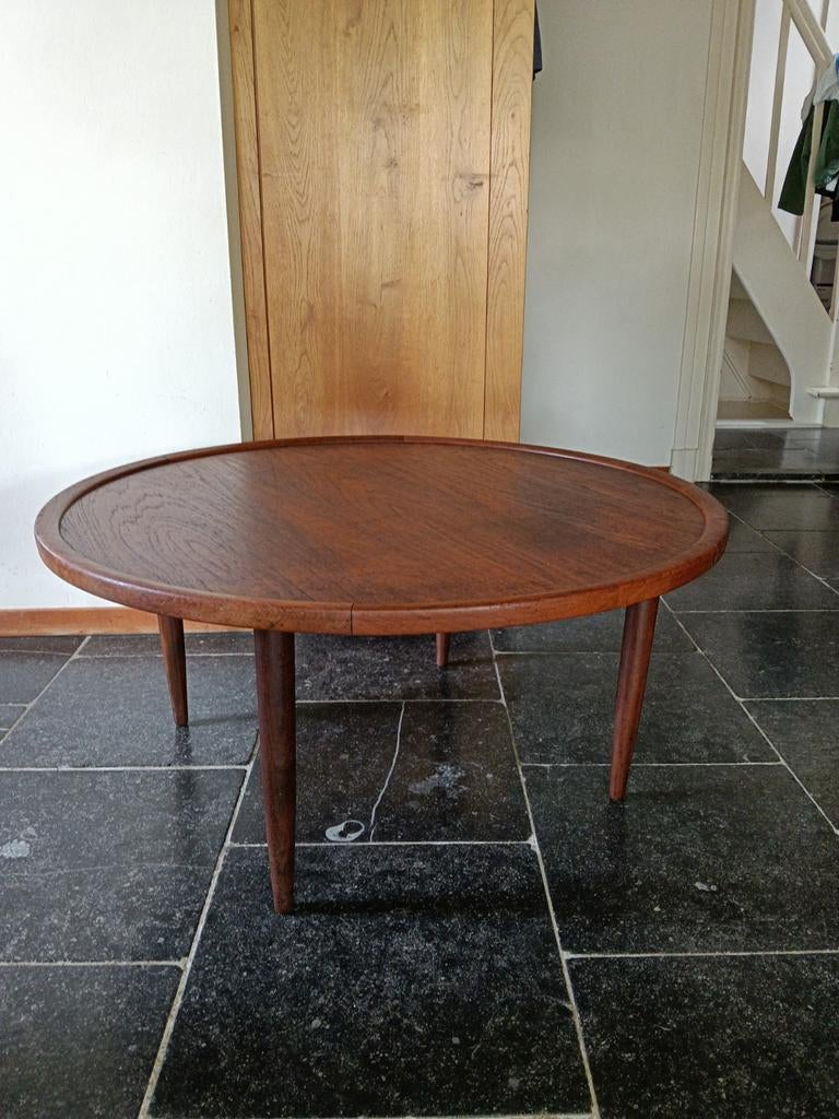 Deense salontafel, Ophalen