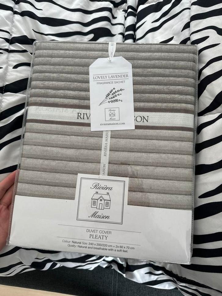 Riviera Maison dekbedovertrek Pleaty, Huis en Inrichting, Slaapkamer | Beddengoed, Nieuw, Dekbedovertrek, Tweepersoons, Beige