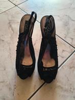 Hakken, Zwart, Ophalen of Verzenden, Onbekend, Schoenen met hoge hakken