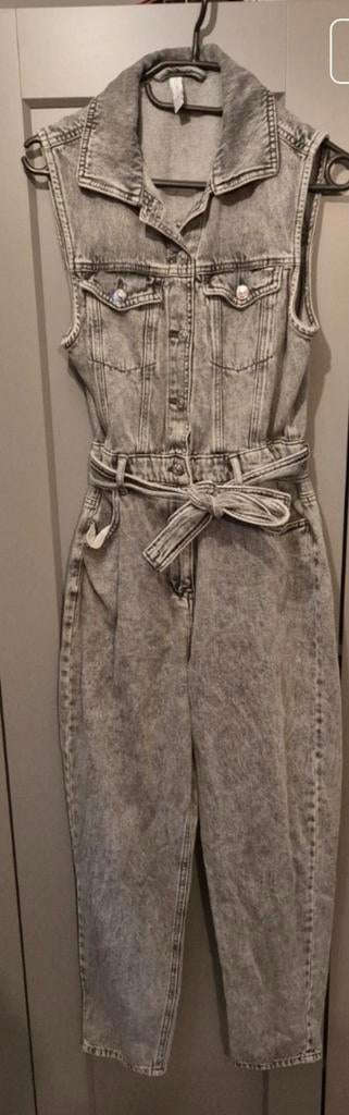 Grijze spijker jumpsuit mt s/m, Kleding | Dames, Jumpsuits, Zo goed als nieuw, Maat 36 (S), Grijs, Ophalen of Verzenden