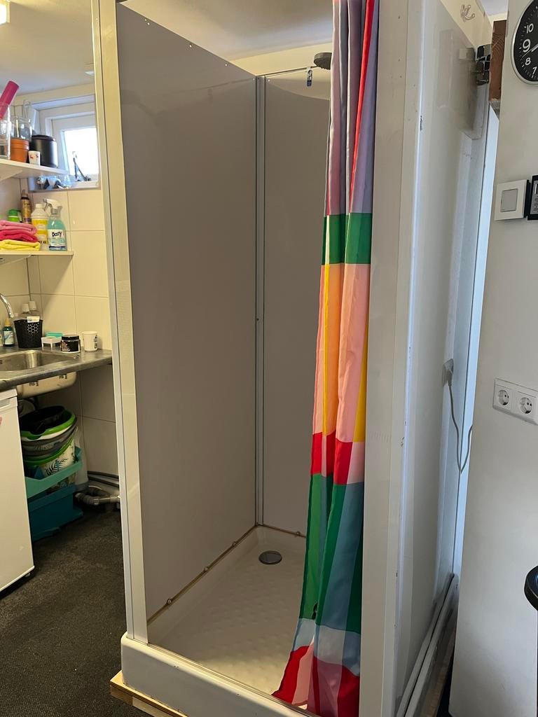 Nooddouche, Ophalen, Gebruikt, Met douche