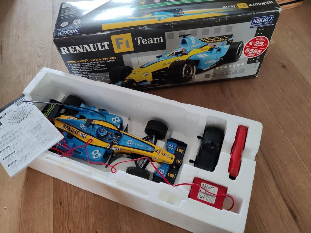 Nikko Renault F1 Team Radiografisch Bestuurbare Auto, Hobby en Vrije tijd, Modelbouw | Auto's en Voertuigen, Overige merken, Gebruikt