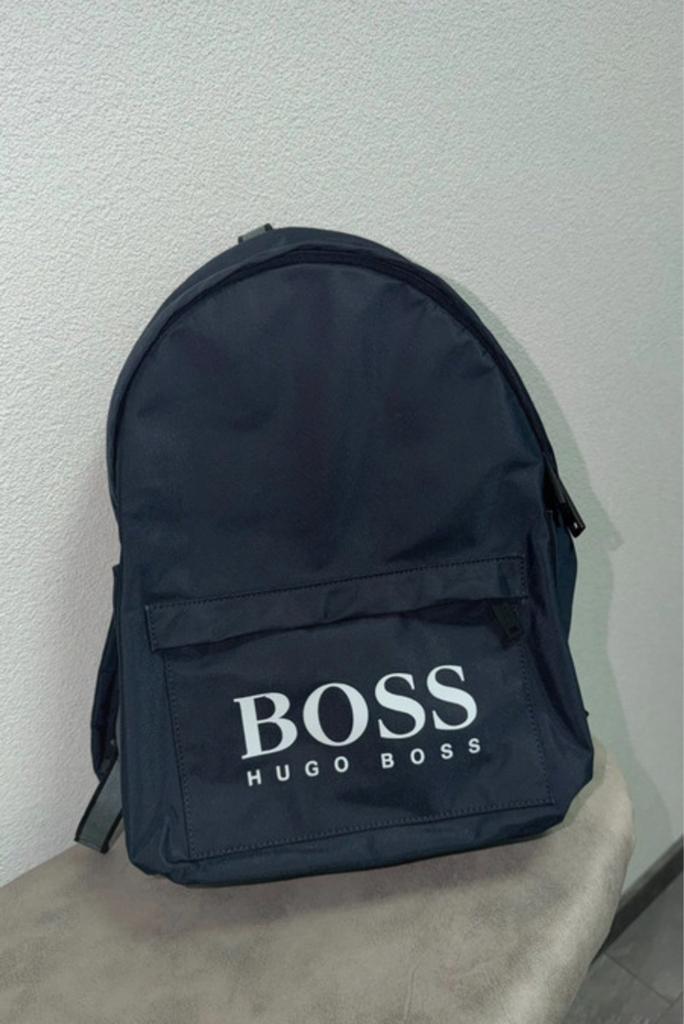 Hugo Boss rugtas nieuw, Sieraden, Tassen en Uiterlijk, Tassen | Rugtassen, Ophalen of Verzenden, Zo goed als nieuw, Overige merken