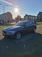 BMW 1-Serie 118i Aut 2018  | 2e Eig | Carplay | LED | PDC, 650 kg, Particulier, 1300 kg, 1499 cc
