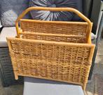 Vintage rotan tijdschriftenrek, Huis en Inrichting, Woonaccessoires | Krantenbakken en Lectuurbakken, Ophalen of Verzenden, Gebruikt