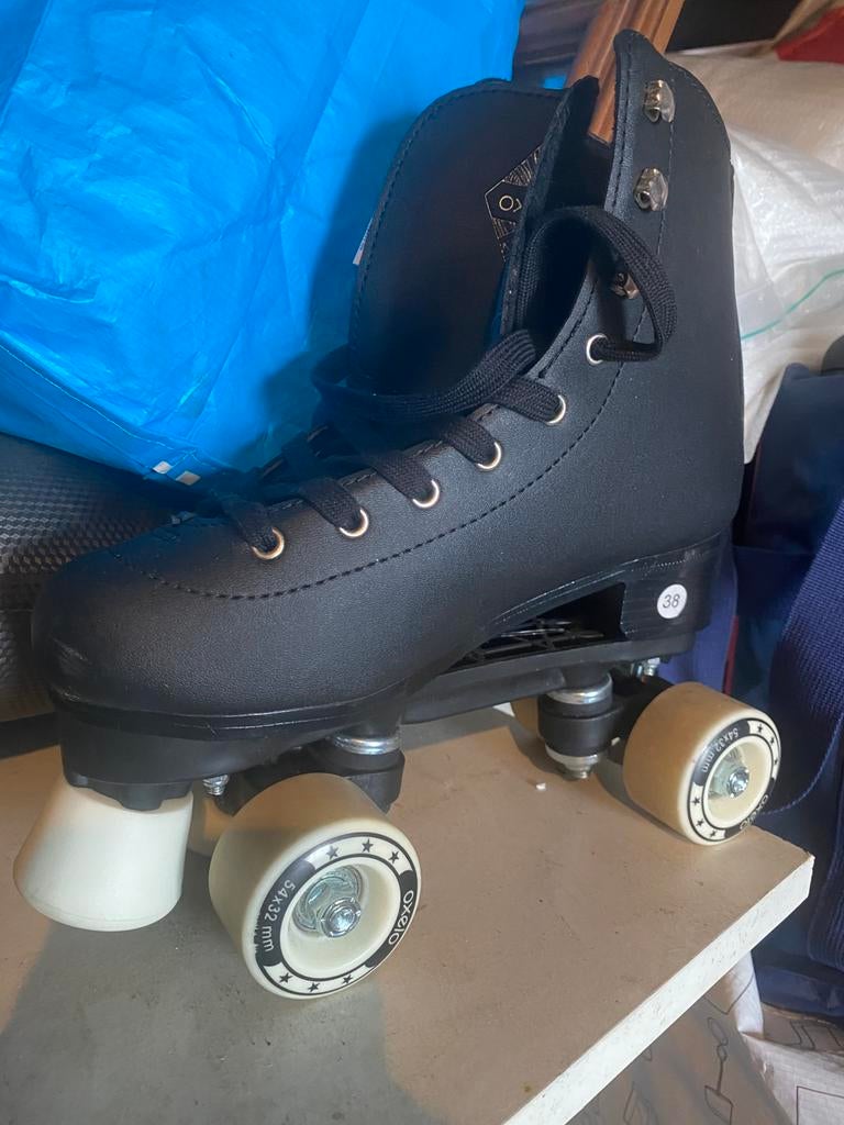 Roller skate., Ophalen of Verzenden, Zo goed als nieuw