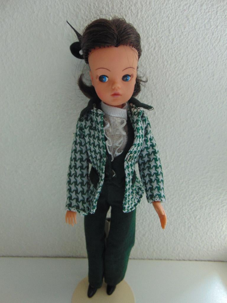 Prachtige donker Sindy Barbie pop, Ophalen of Verzenden, Gebruikt, Pop