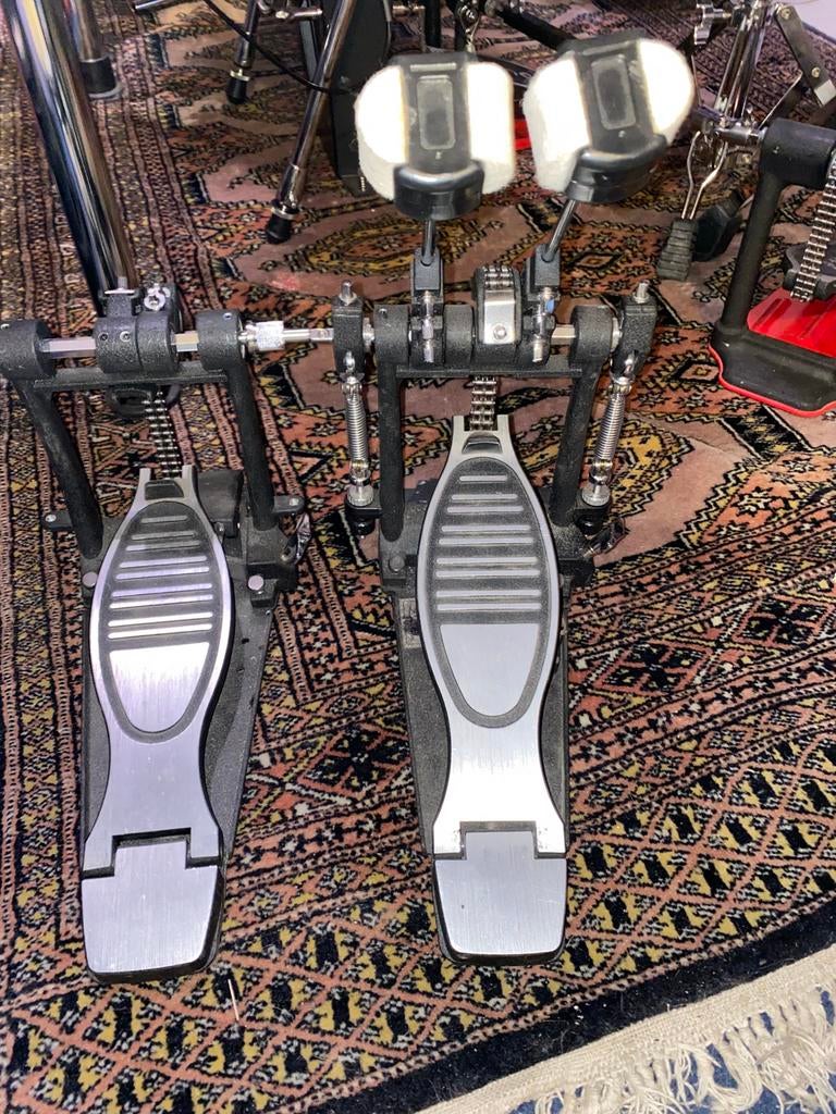 Dubbel bassdrum pedalen voor beginners, Ophalen of Verzenden, Zo goed als nieuw, Drums of Percussie