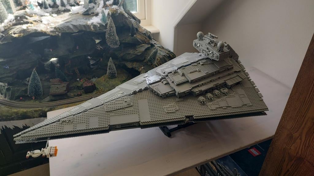 Lego Star wars Imperial Star Destroyer Ultimate 75252, Ophalen, Zo goed als nieuw