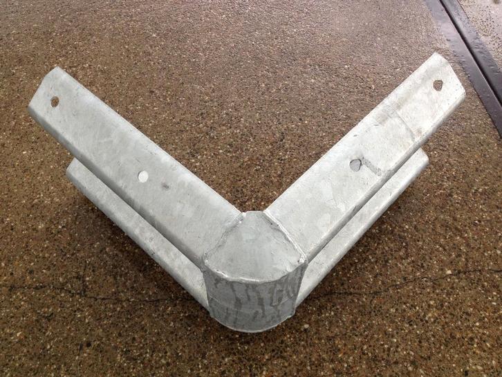 Vangrails buitenhoek vangrailhoek type A buitenbocht  hoek, Doe-het-zelf en Verbouw, Metalen, Nieuw, IJzer, Ophalen