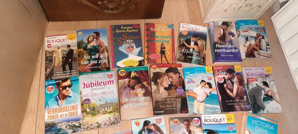 Harlequin leesboekjes., Boeken, Ophalen of Verzenden, Zo goed als nieuw
