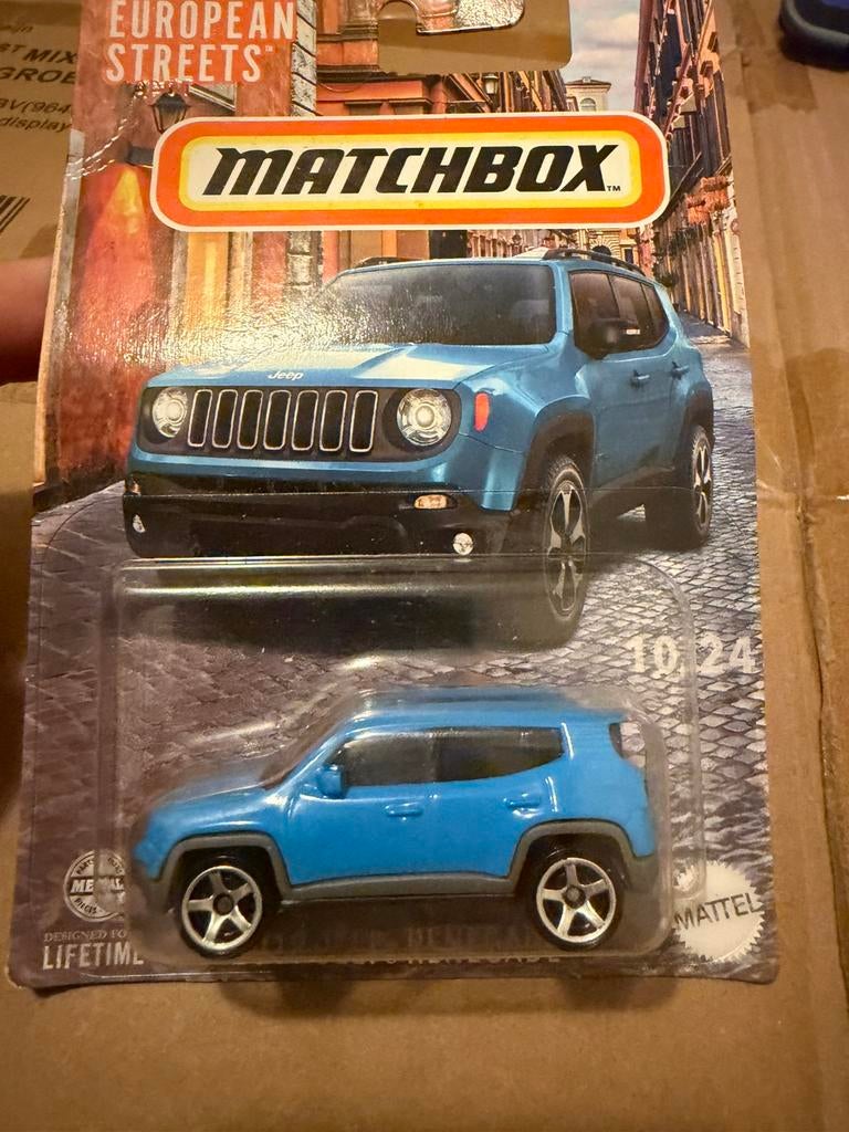 Matchbox Jeep Renegade, Hobby en Vrije tijd, Ophalen of Verzenden, Zo goed als nieuw, Auto