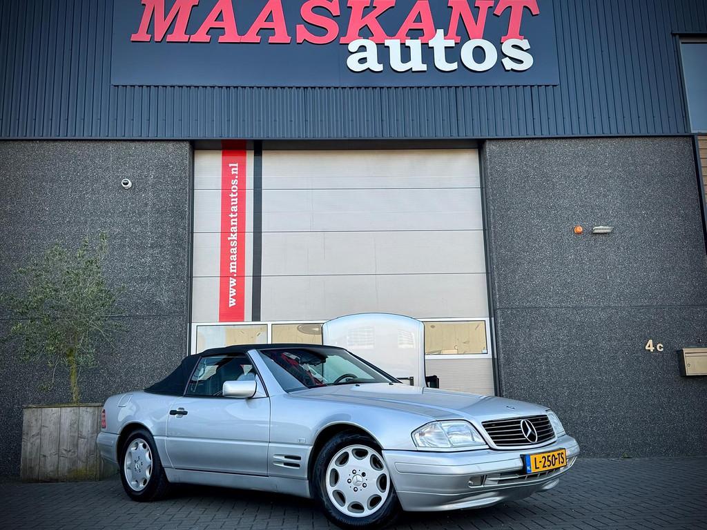 Mercedes SL 320 Roadster / Aut / Hardtop / Service history /, Auto's, Mercedes-Benz, Gebruikt, Cabriolet, 4 stoelen, Bedrijf