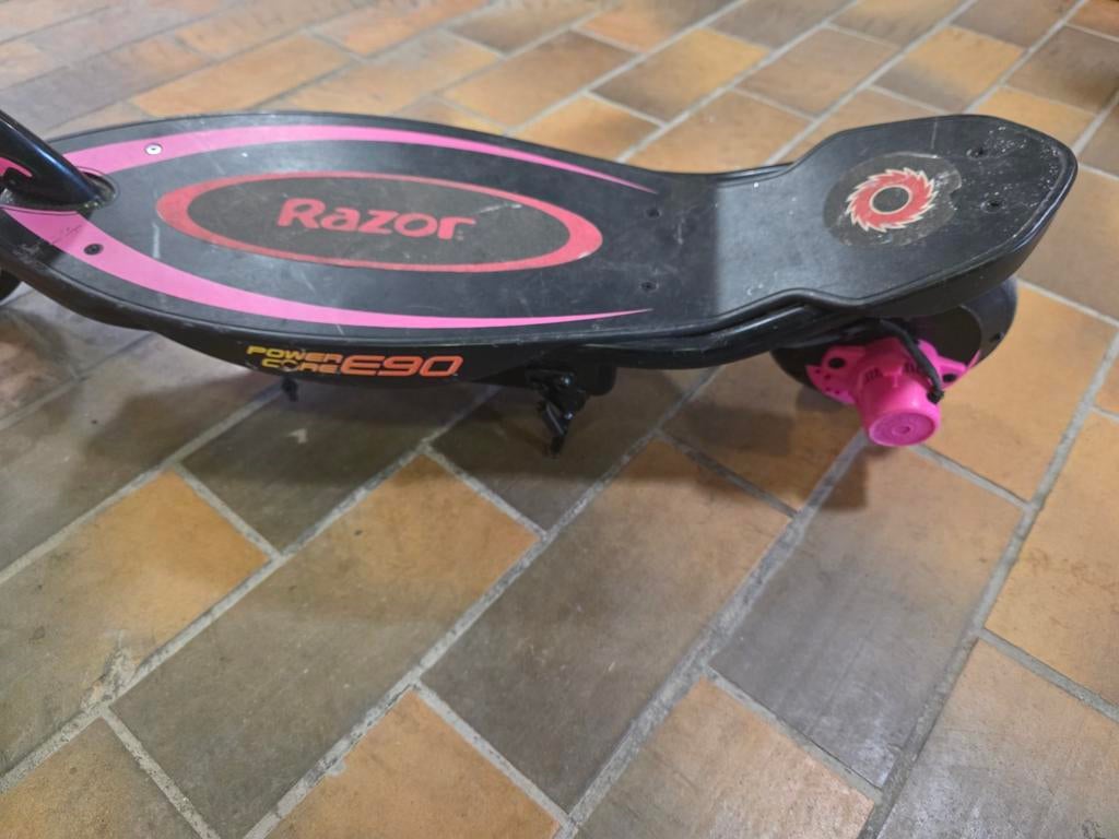 Roze, Fietsen en Brommers, Steps, Ophalen of Verzenden, Gewone step