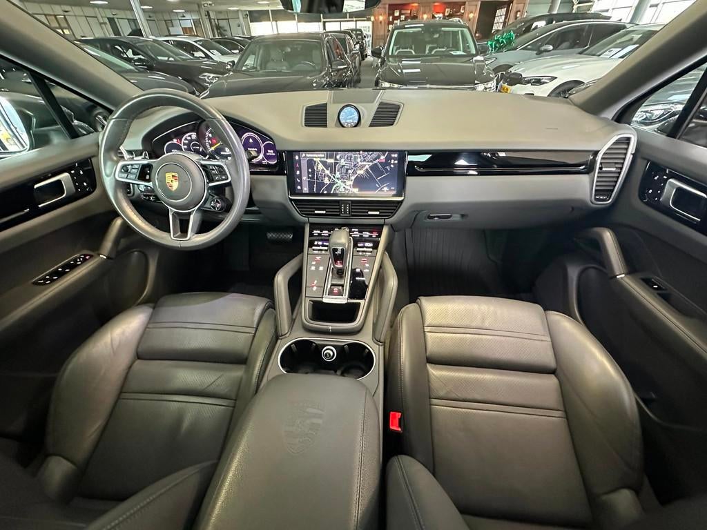 Porsche Cayenne Coupé 3.0 E-Hybrid/PANO-DAK/LEDER/CAMERA/NL, Auto's, Porsche, Automaat, Cayenne, 14 kWh, Gebruikt