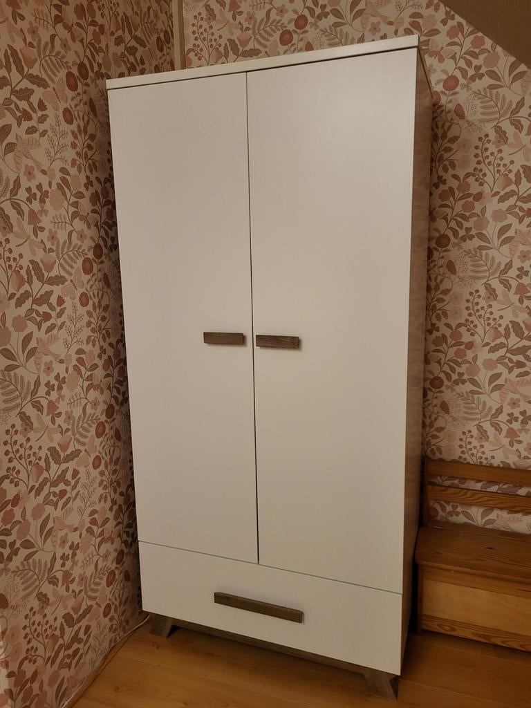 TWF Babykamer Bergen: Complete set in zeer goede staat, Kinderen en Baby's, Kinderkamer | Complete kinderkamers, Zo goed als nieuw