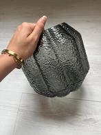 Grijs/zwarte vaas kwantum, Ophalen of Verzenden, Zo goed als nieuw