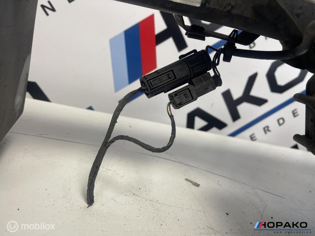 Trekhaak wegdraaibaar elektrisch BMW 3 serie E90 E91 E92, Auto-onderdelen, Gebruikt, Einsteinlaan 5 rijswijk, Bmw, Ophalen of Verzenden