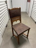 Antiek eiken stoel me leren reliëf in zitting en rug, Ophalen