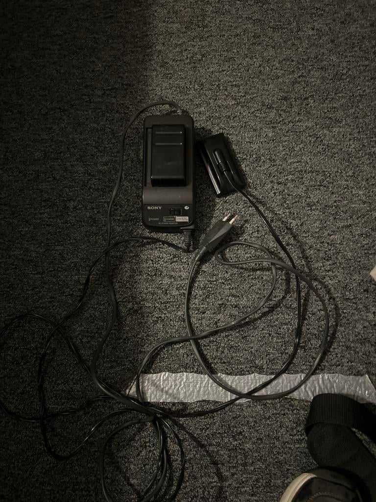 Oplaad/Voedingskabel Sony Handycam CCD-TRV14E (AC-V17), Audio, Tv en Foto, Ophalen of Verzenden, Gebruikt