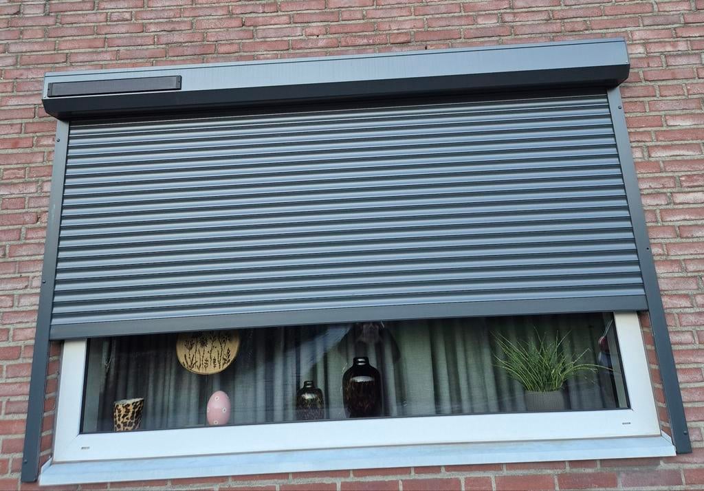 Mooie solar rolluik te koop, Ophalen, 200 cm of meer, 150 tot 200 cm, Zo goed als nieuw