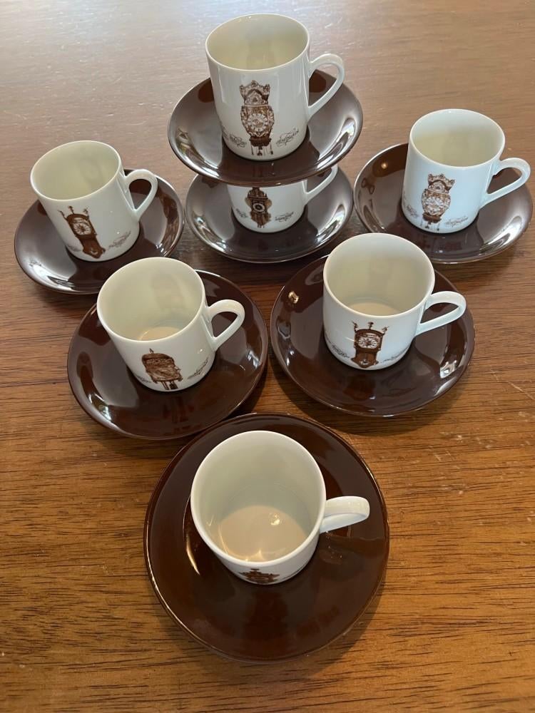 Klokkenservies, Ophalen